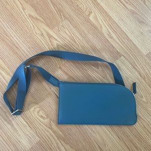 Everlane purse
